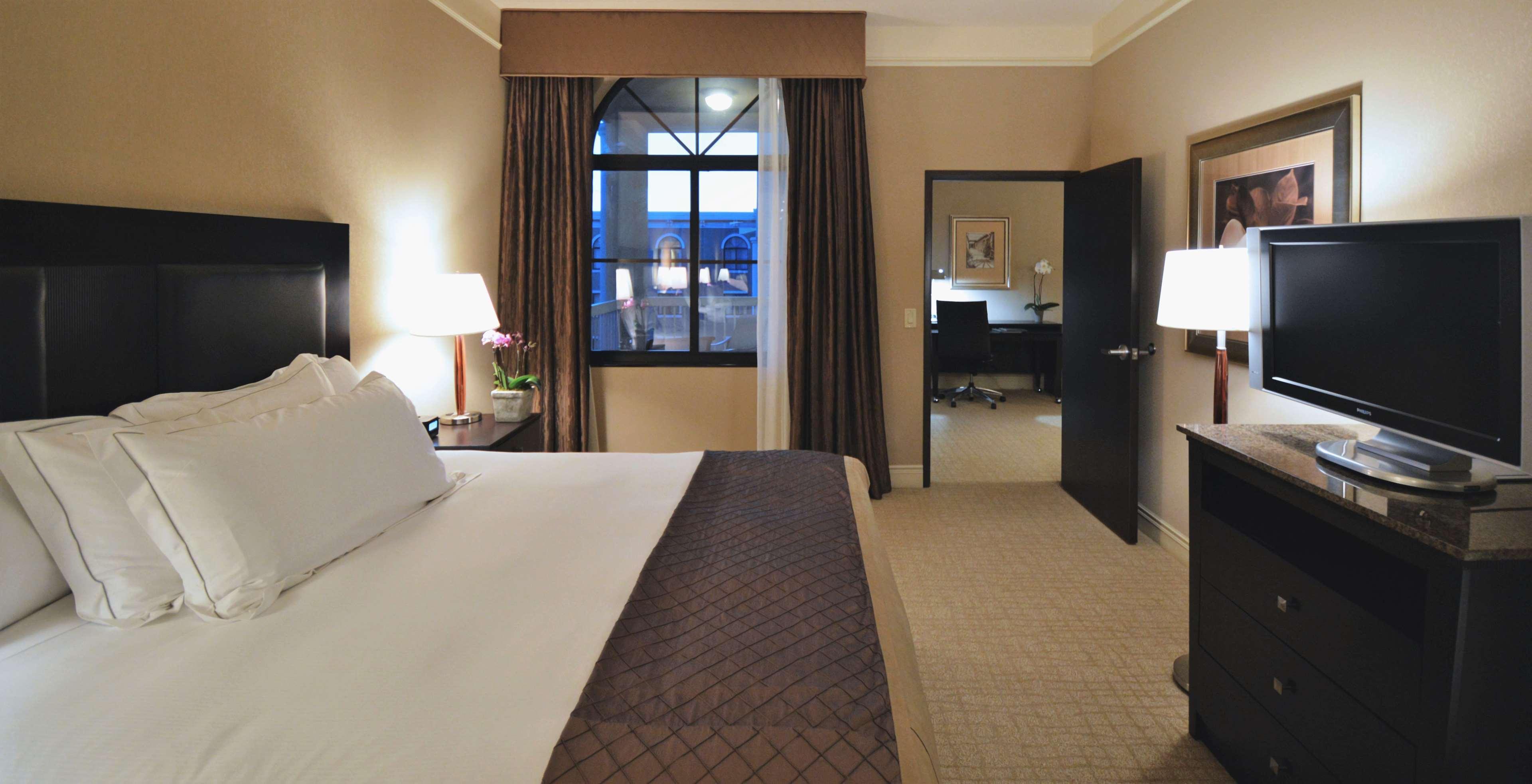 Hilton Dallas Southlake Town Square Eksteriør bilde