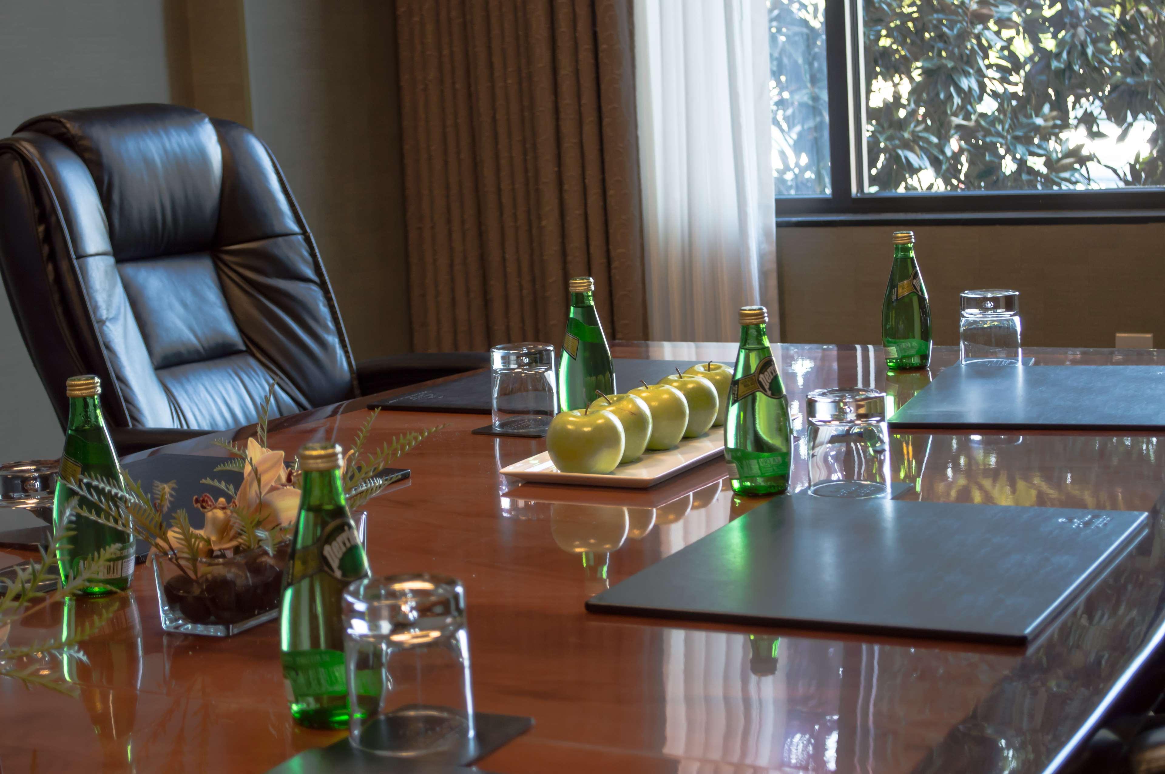 Hilton Dallas Southlake Town Square Eksteriør bilde